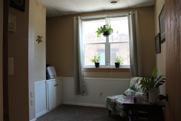 216 S Cherry St, Shell Rock, IA 50670